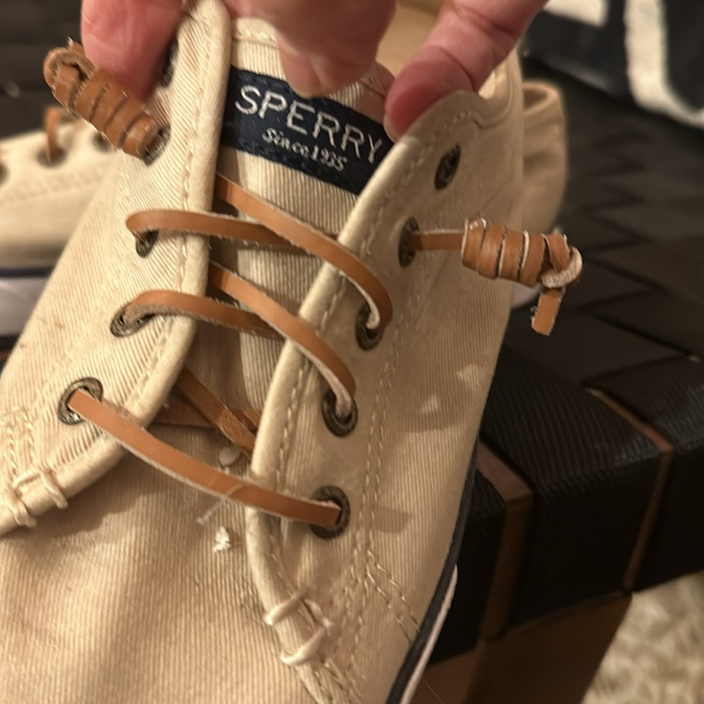 Shoes - Picture 2 of 6